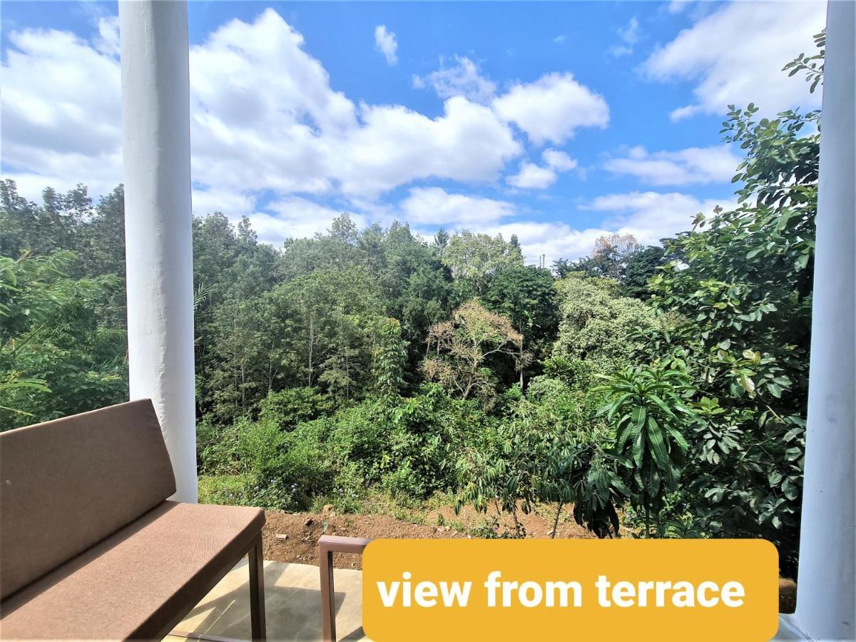 Holiday Cottage By The River, Arusha Exteriör bild